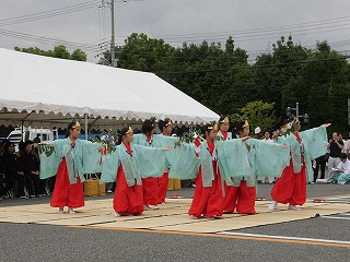 21N@䗷