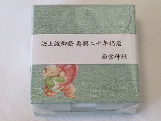 {_ЋLOi@